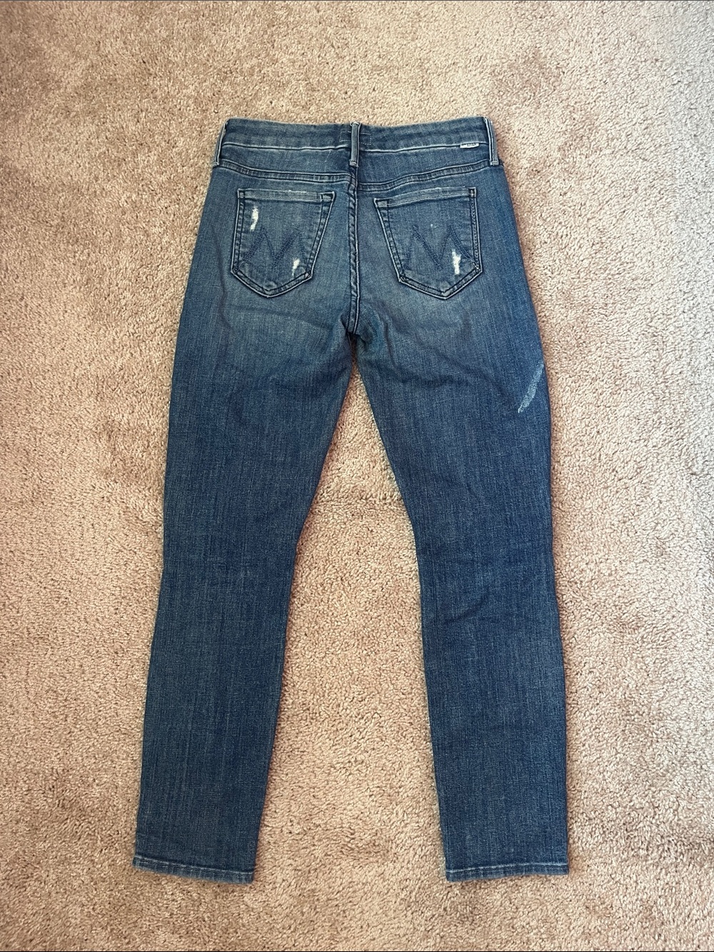 MOTHER Distressed The Looker Crop - Picture 5 of 11